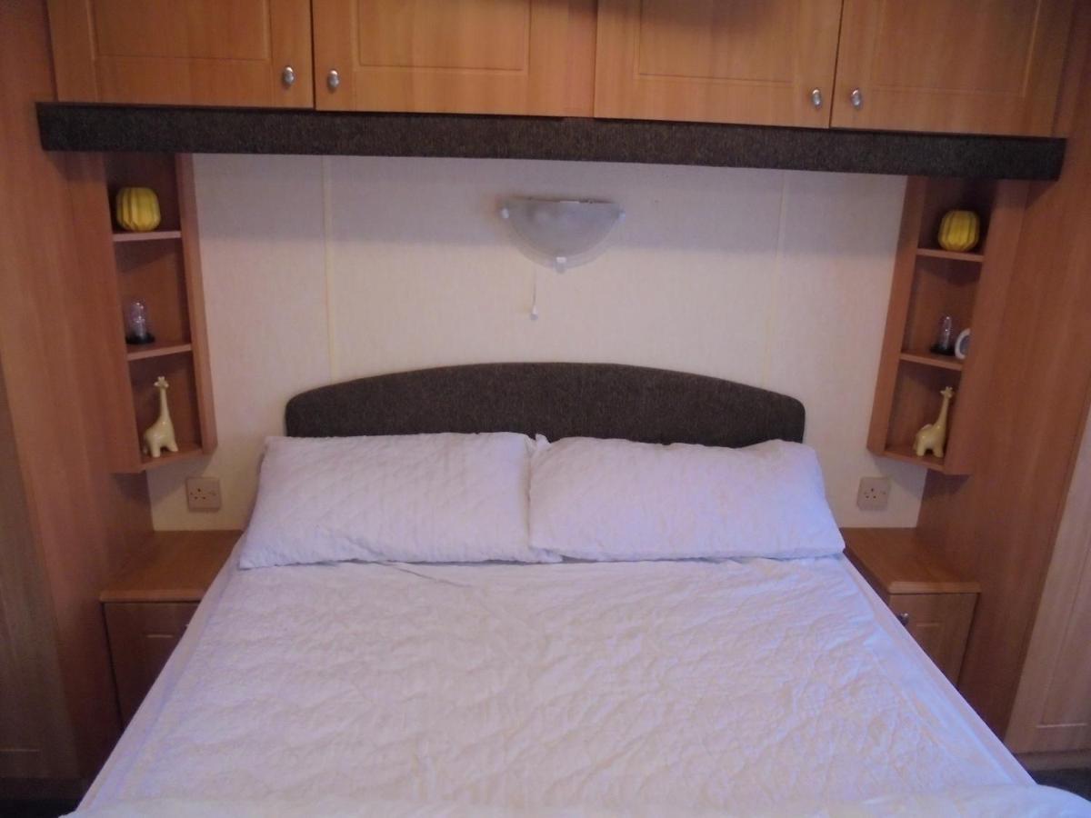 דירות אינגולדמלס 6 Berth Heated On The Chase Brisbane מראה חיצוני תמונה