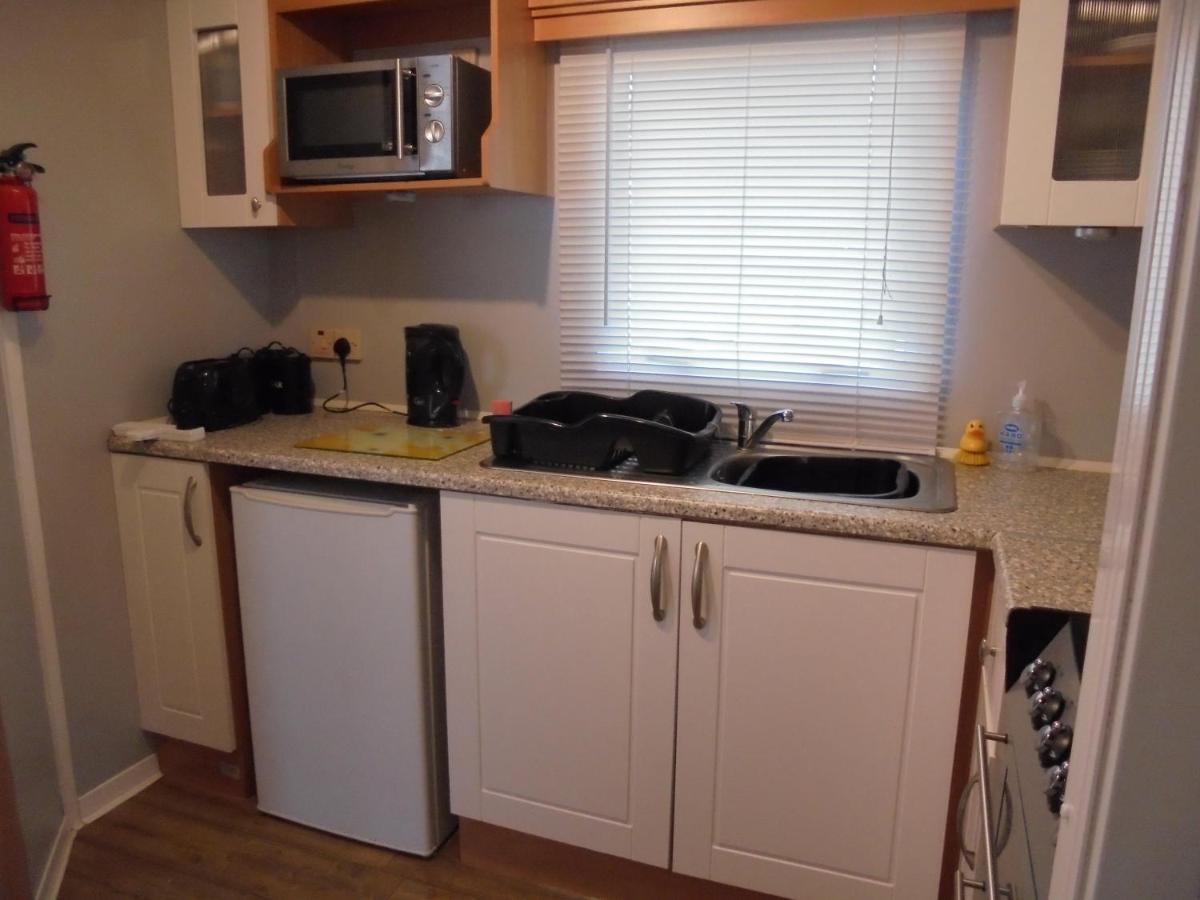 דירות אינגולדמלס 6 Berth Heated On The Chase Brisbane מראה חיצוני תמונה