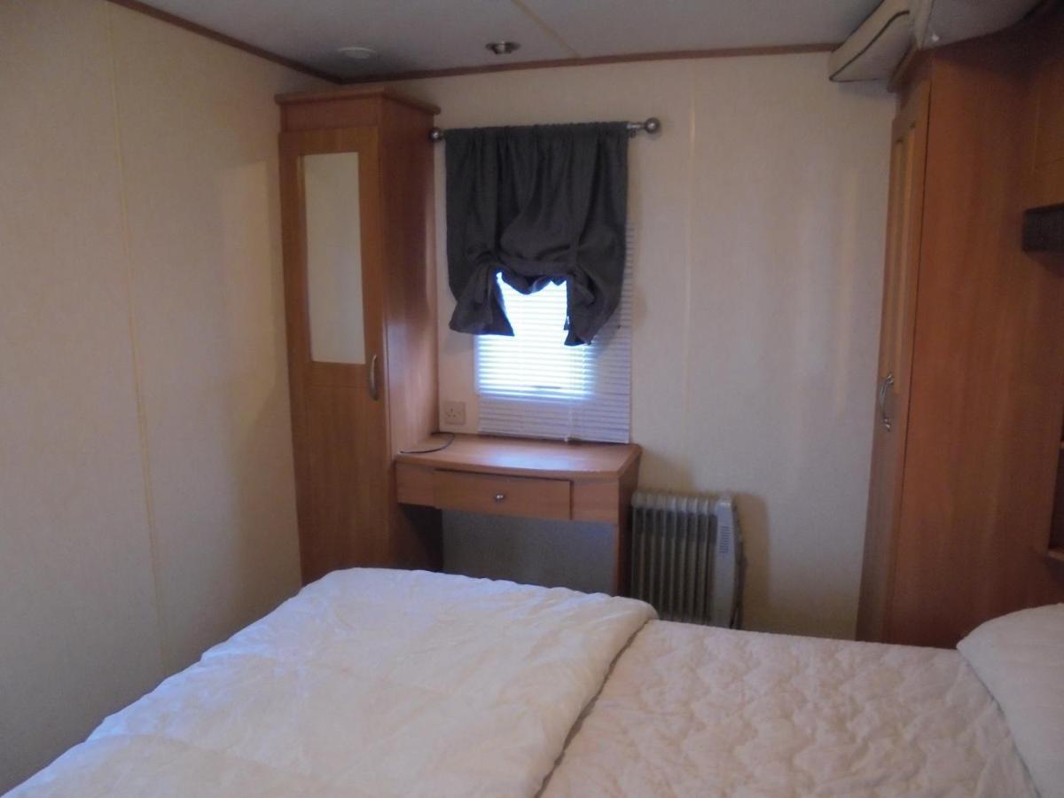 דירות אינגולדמלס 6 Berth Heated On The Chase Brisbane מראה חיצוני תמונה